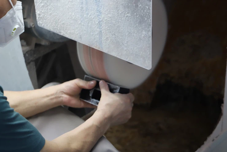 polishing polishing